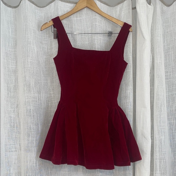 Dresses & Skirts - Elegant Velvet Sleeveless Women's Dress